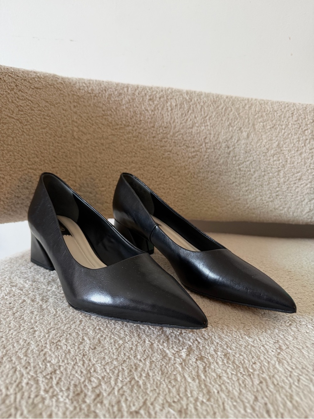 Franco Sarto Black Leather Pumps